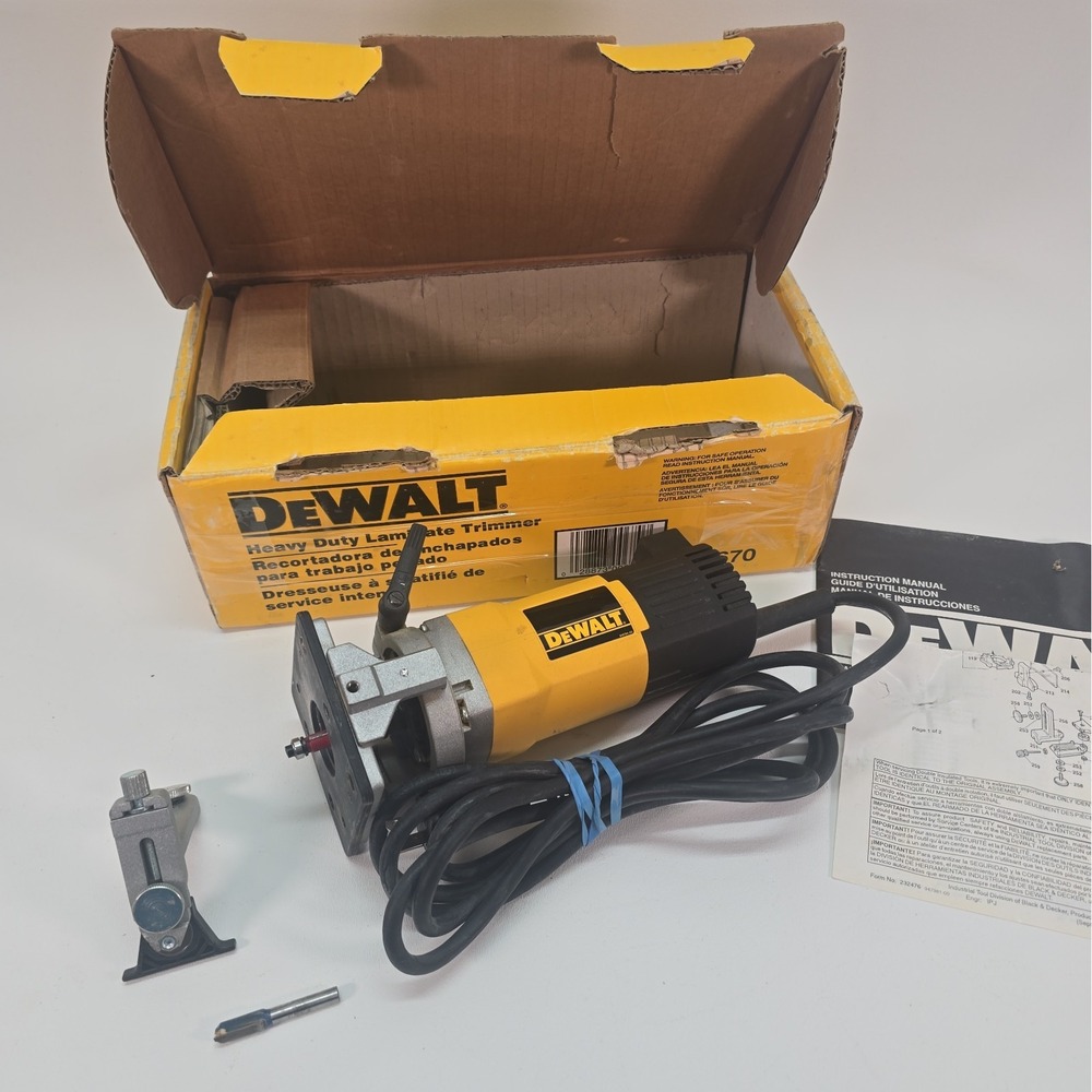 DeWALT DW670 Corded Laminate Trim Router 120v 5.6 Amps